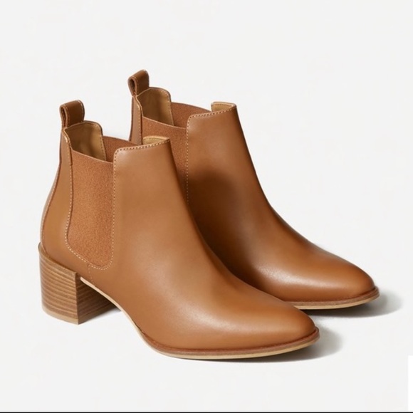 Everlane Shoes - {New} Everlane The BOSS Heel Boot 9.5